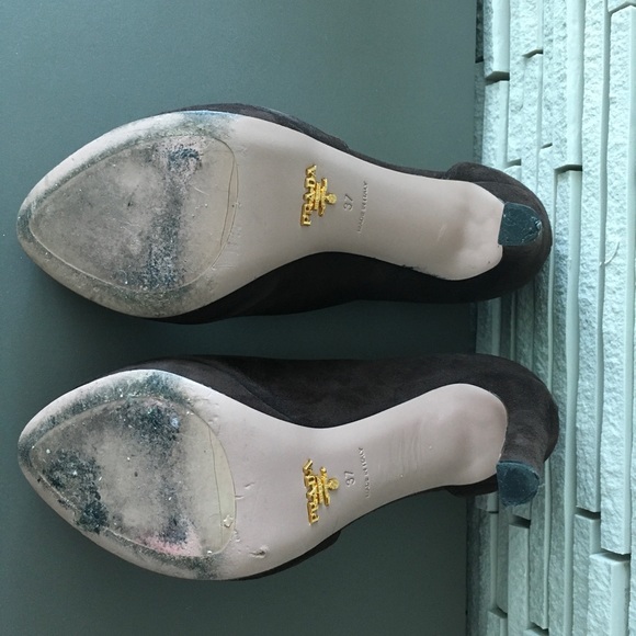 Prada Brown Suede Booties Size  37 4.5 inch heel - Picture 6 of 6